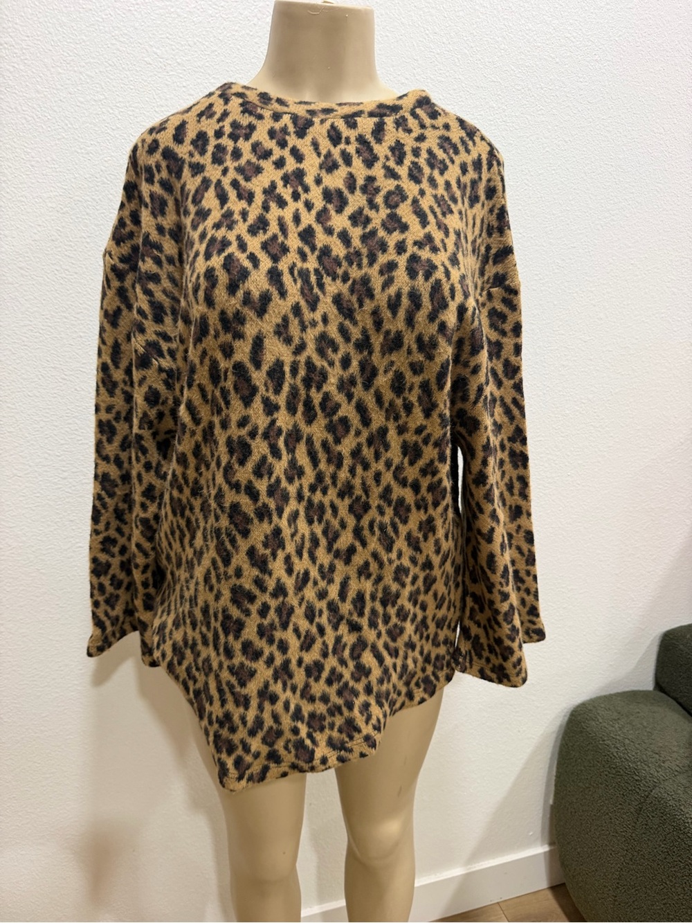 Zara Leopard Print oversized Crew Neck Sweater in Tan and Black